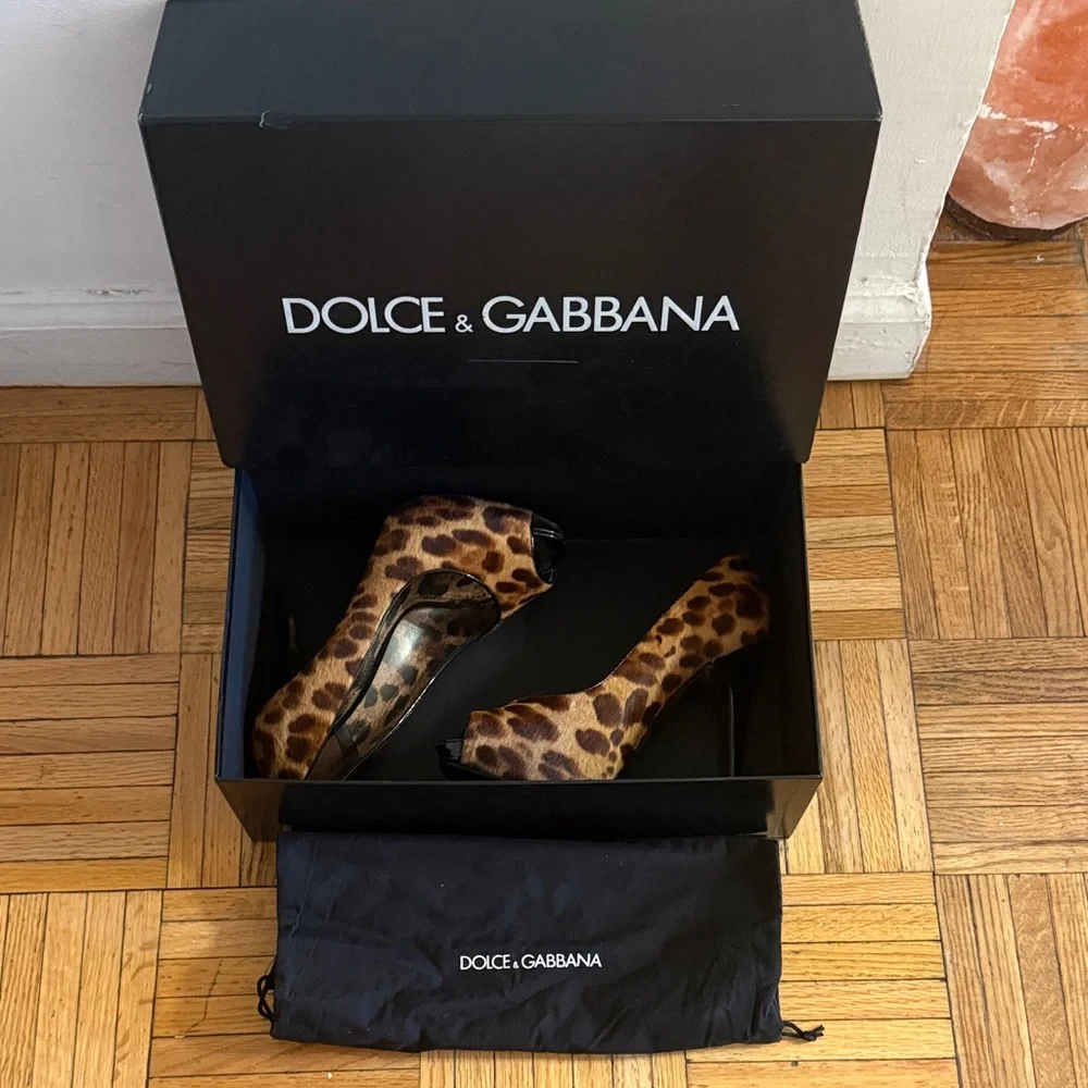 Dolce & Gabbana Leopard pony hair peep toe stiletto pumps size 36 fits US sz 6.5 - Picture 1 of 16